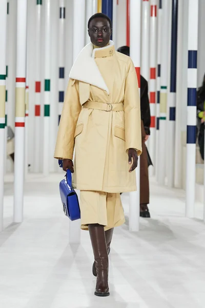 Look 51